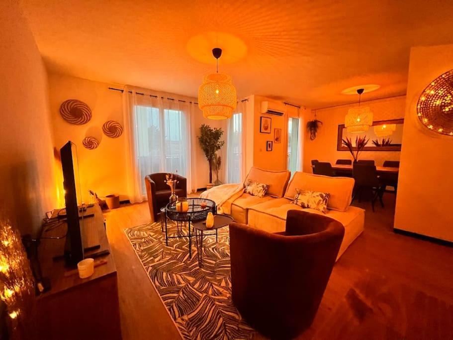 Appartement, 3 Chambres, Vue Panoramique, Parking, Acces Ville Brignoles Dış mekan fotoğraf