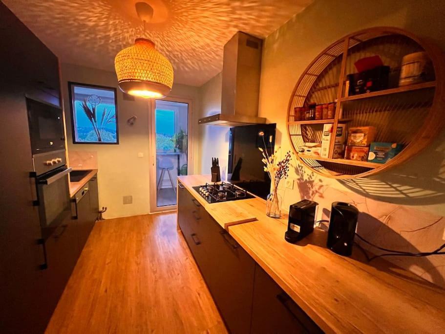 Appartement, 3 Chambres, Vue Panoramique, Parking, Acces Ville Brignoles Dış mekan fotoğraf