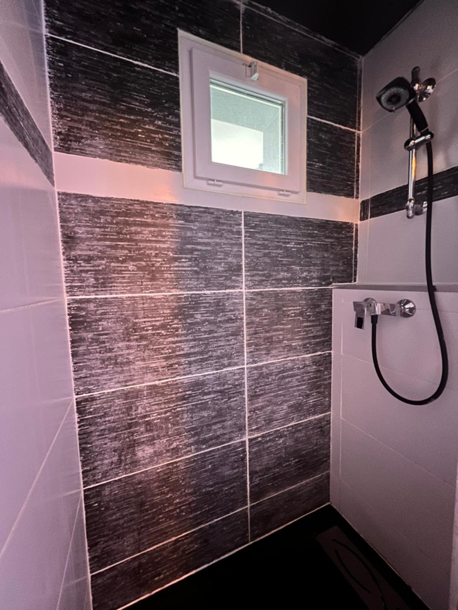 Appartement, 3 Chambres, Vue Panoramique, Parking, Acces Ville Brignoles Dış mekan fotoğraf